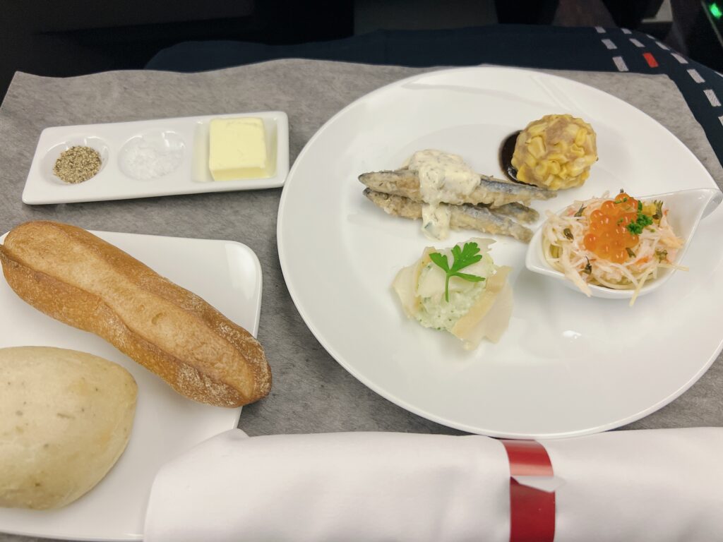 JAL航空ビジネスクラスの機内食