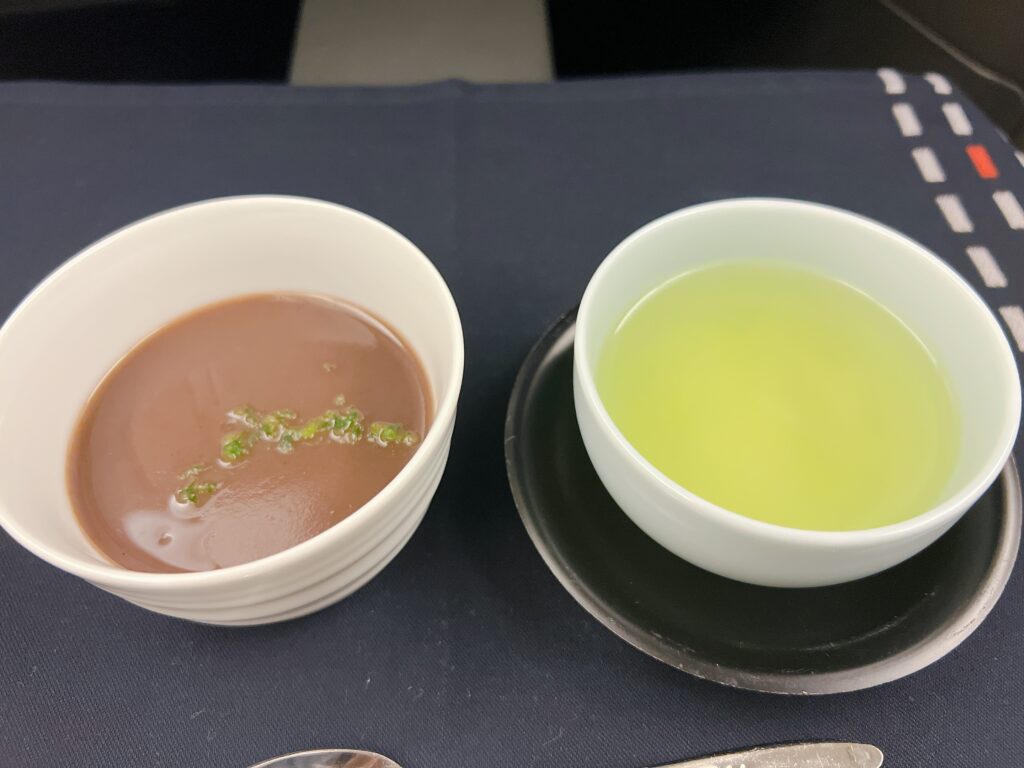 JAL航空ビジネスクラスの機内食